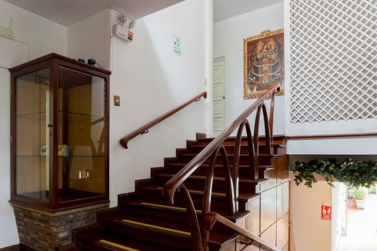 Hotel Basadre Suites Lima Exterior photo